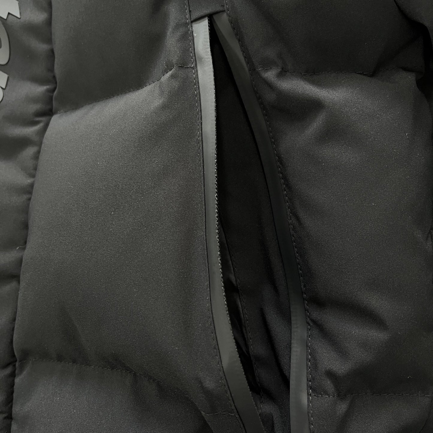 Trapstar Puffer Jacket Hyperdrive