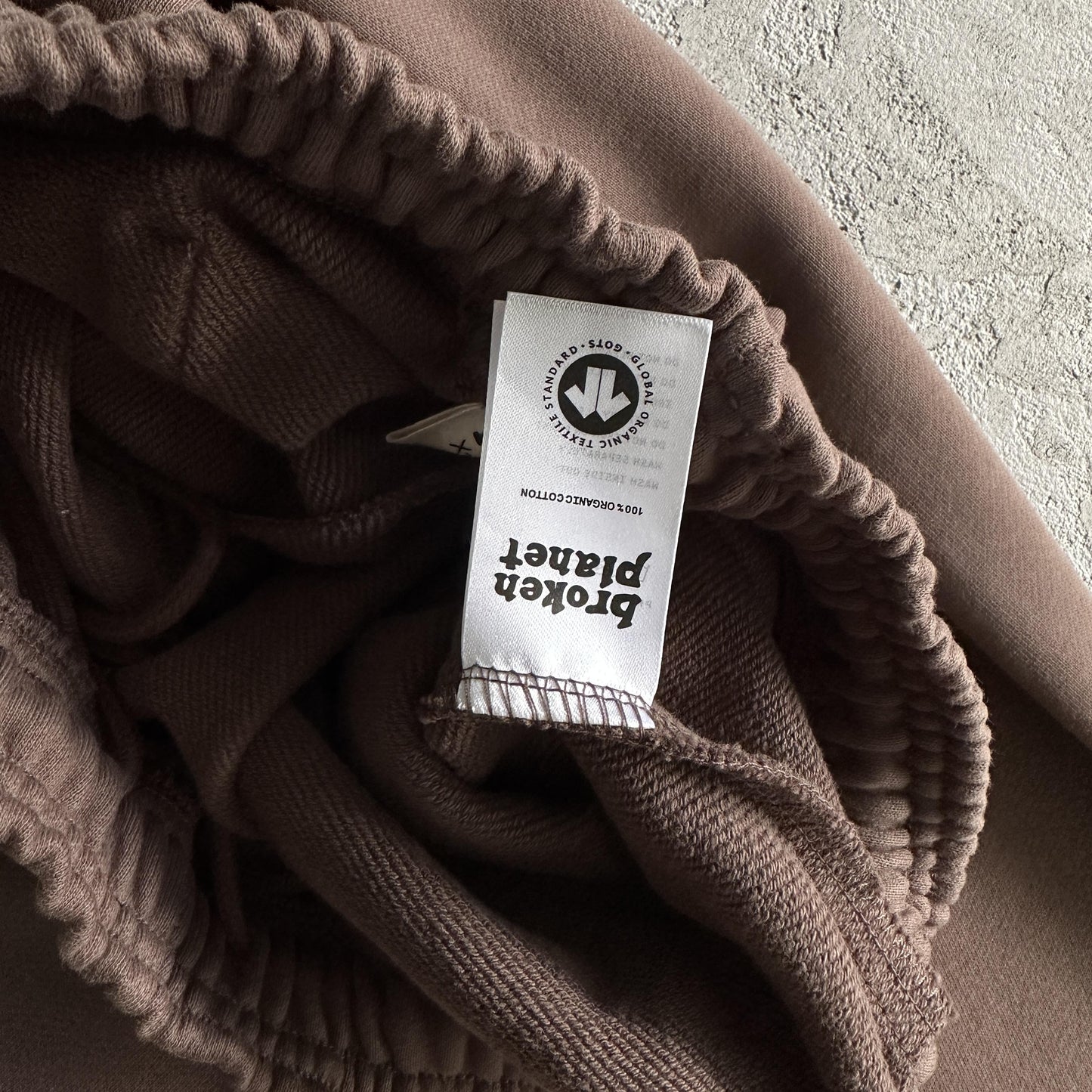 Broken P Granite Base Suit