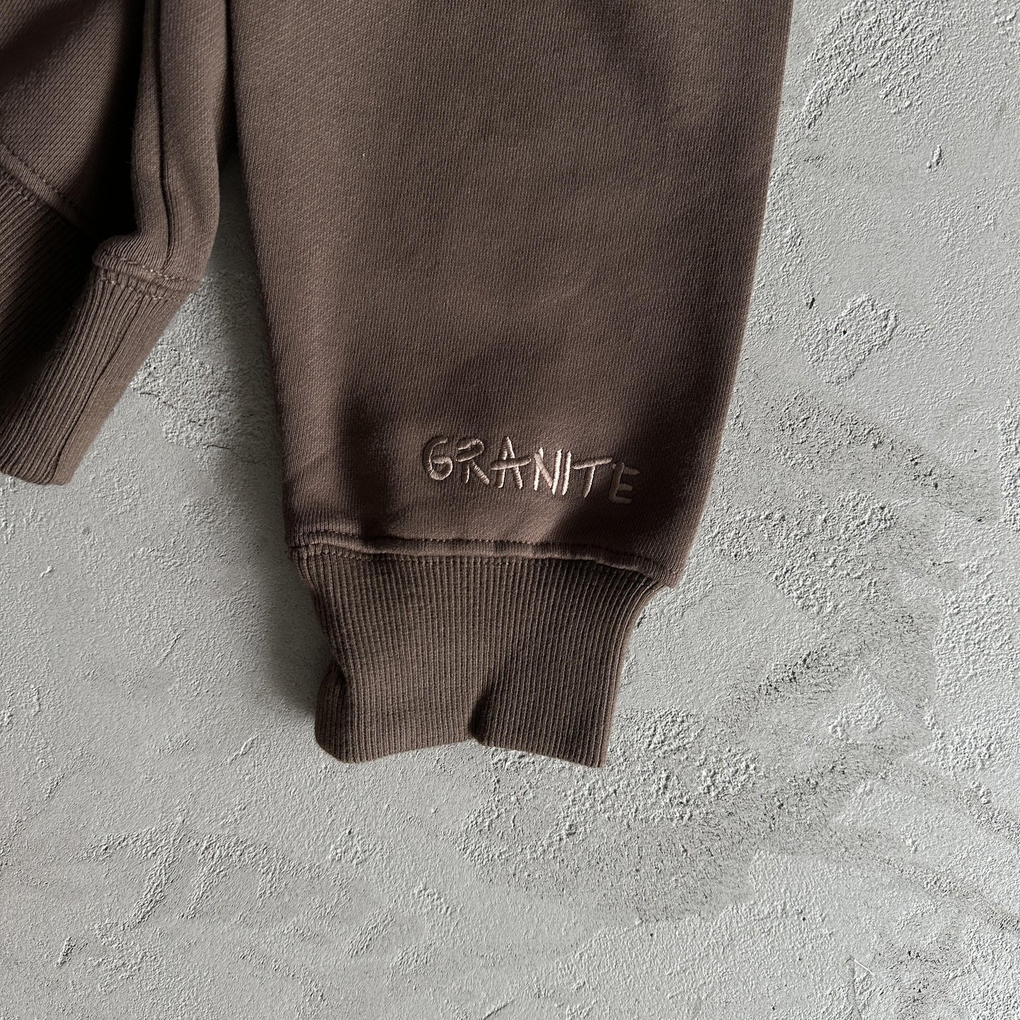Broken P Granite Base Suit