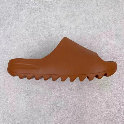 Yeezy Slide +10